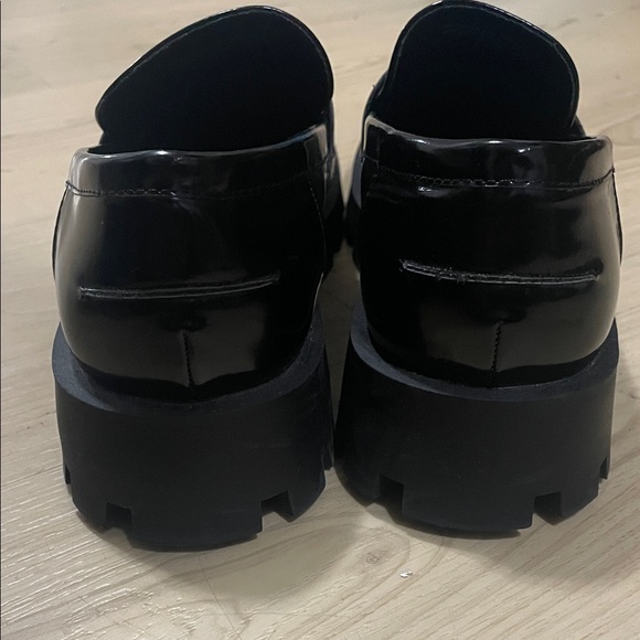 Dream Pairs Shiny Black Slip-On Loafers - Picture 3 of 8